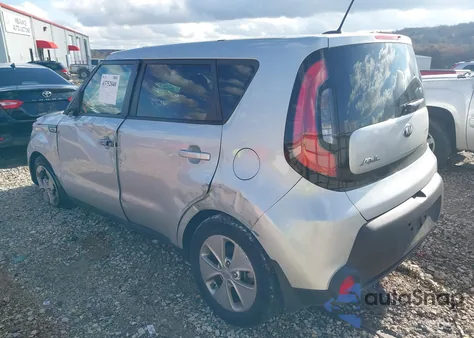 2015 Kia Soul z USA, uszkodzony, nr VIN KNDJN2A24F7794423